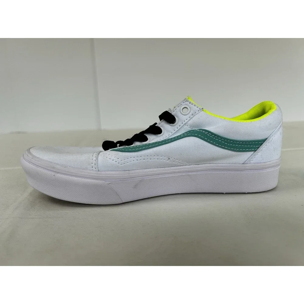 NWT Vans Off The Wall Old Skool Comfy Cush Skate Shoes Juniors Size 5.5 White